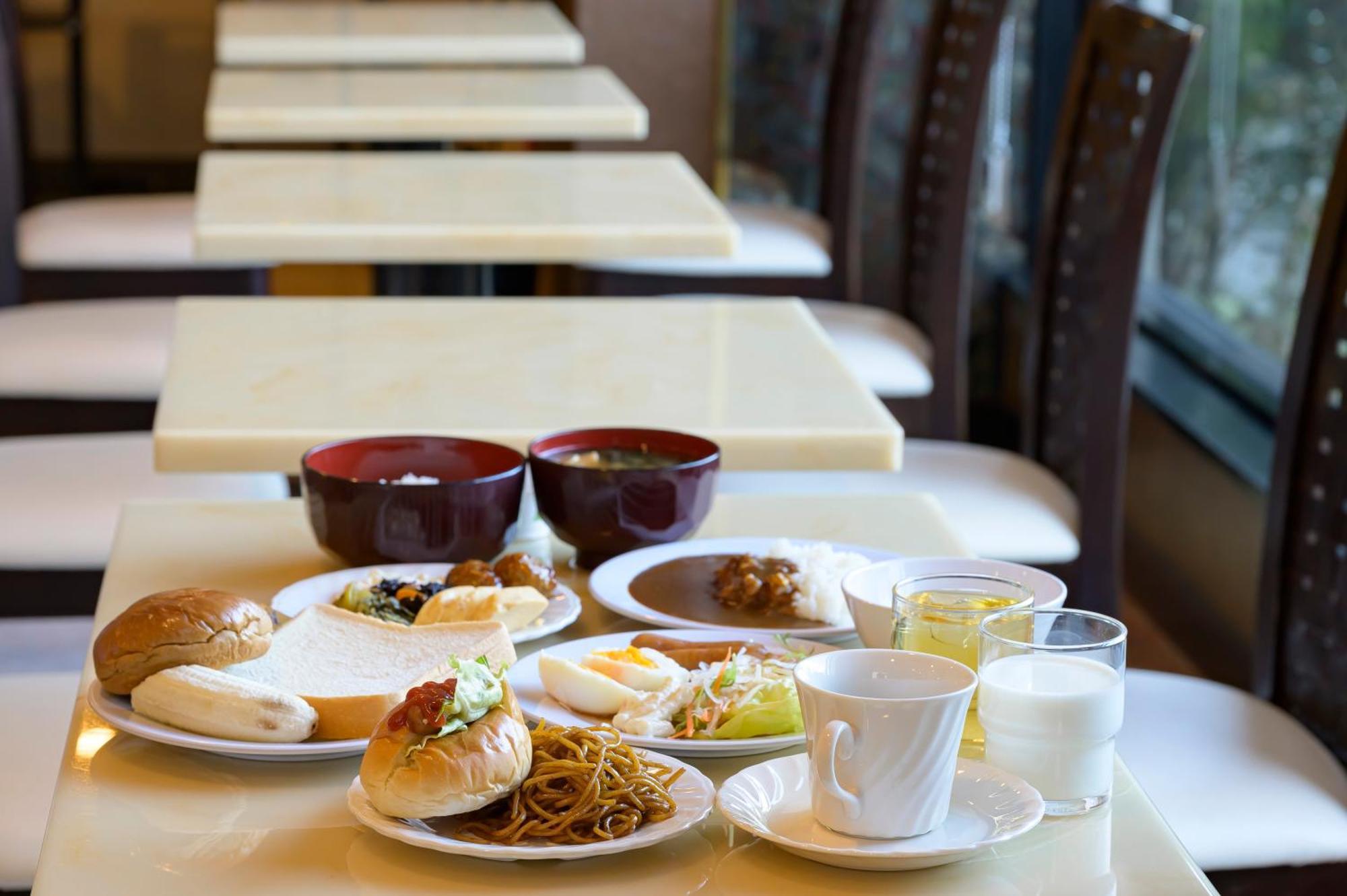 Hotel Wakasa Asikaga Kültér fotó