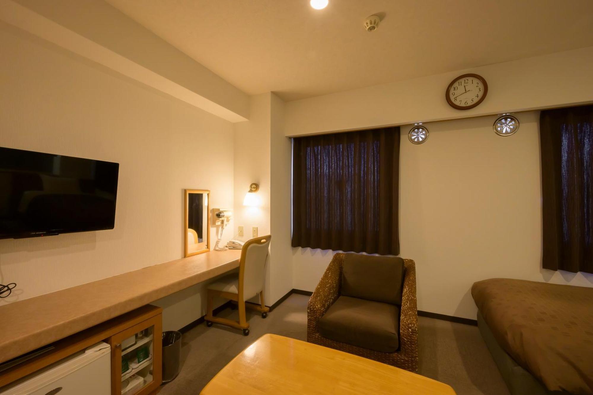 Hotel Wakasa Asikaga Kültér fotó